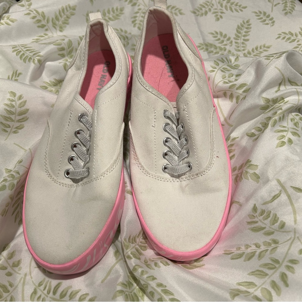 Old Navy White and Pink Canvas Sneakers NWOT